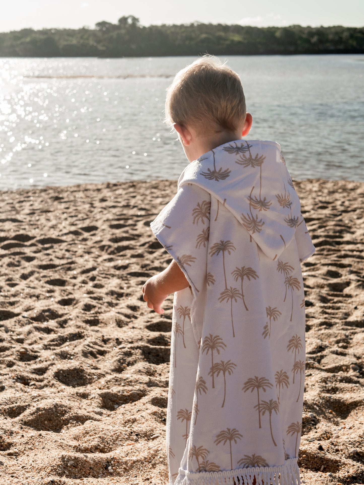 Hooded towel - stripes in neutral