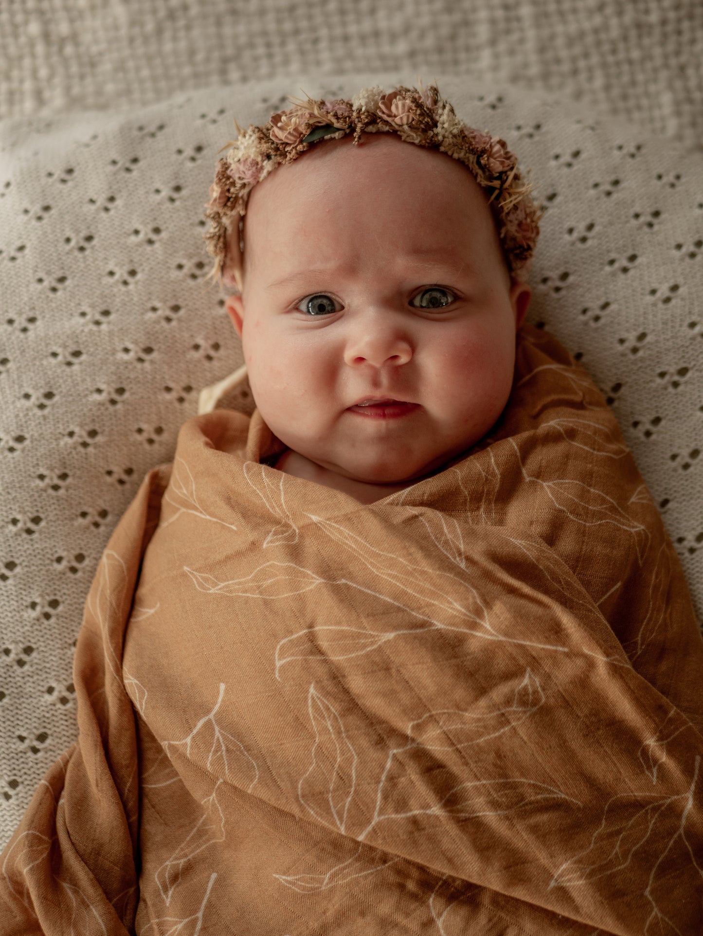 Swaddle WRAP - golden leaves